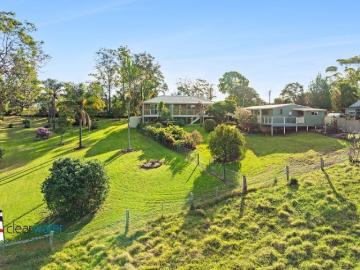 Rural Lifestyle with Town Convenience on 1.6 Acres
