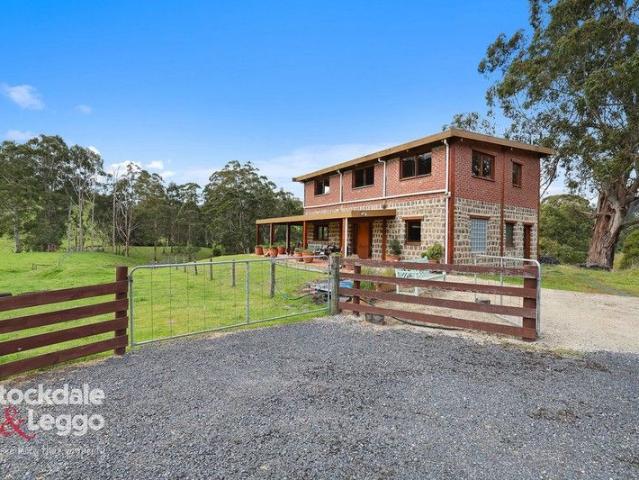 RURAL LIFESTYLE WITH SWEEPING VIEWS ON 43.51 ACRES