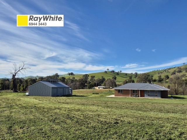 Rural Living, Close to Town