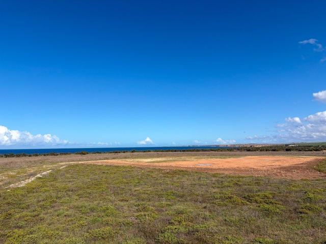 RURAL LIVING ALONGSIDE STUNNING COAST LINE