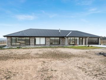 Parkesbourne, Goulburn Mulwaree, Victoria