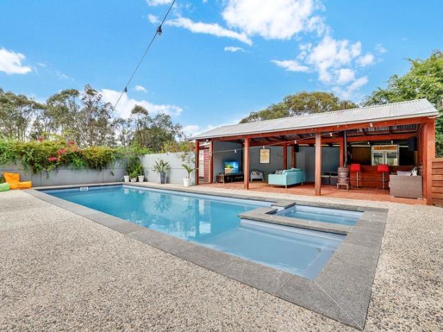 Rural Living Built For Family Entertaining