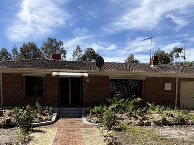 Rural Living in a Prime Location