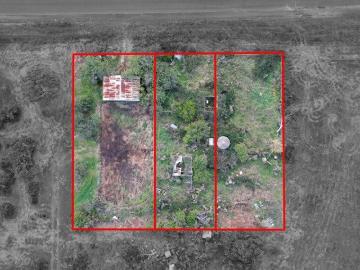RURAL LIVING OPPORTUNITY ON 3 QUARTER ACRE LOTS