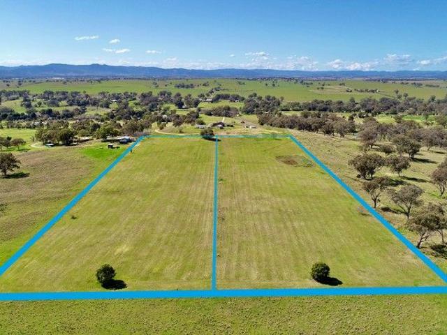 Rural Living, Minutes from Town Two Exceptional Blocks