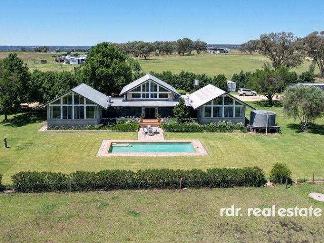RURAL LUXURY AT ELKEDRA