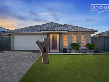 Rural Outlook Modern Luxury Without the Acreage Maintenance