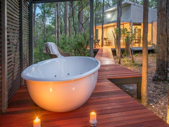 Rural property with luxury retreat
