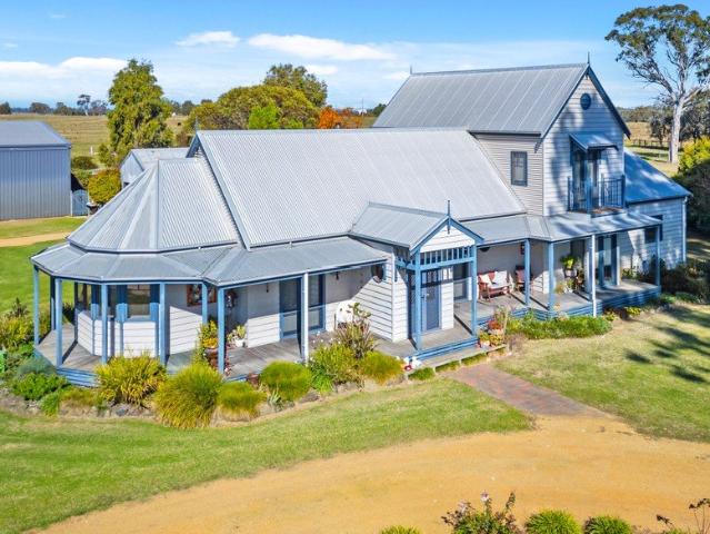 Rural serenity with character & charm