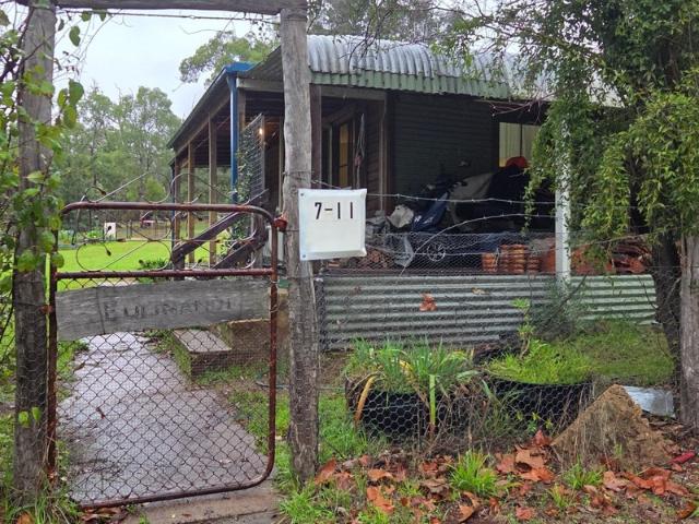 Rustic cottage on peaceful 6 acres just 2km from Coonabarabran CBD, set up for self sufficient living