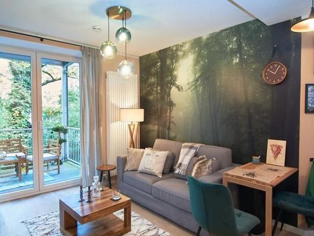 Rustic chalet flair in Hoheluft. Comfortable. Noble. Exquisite
