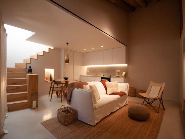 Rustic Algarve Retreat in Porches