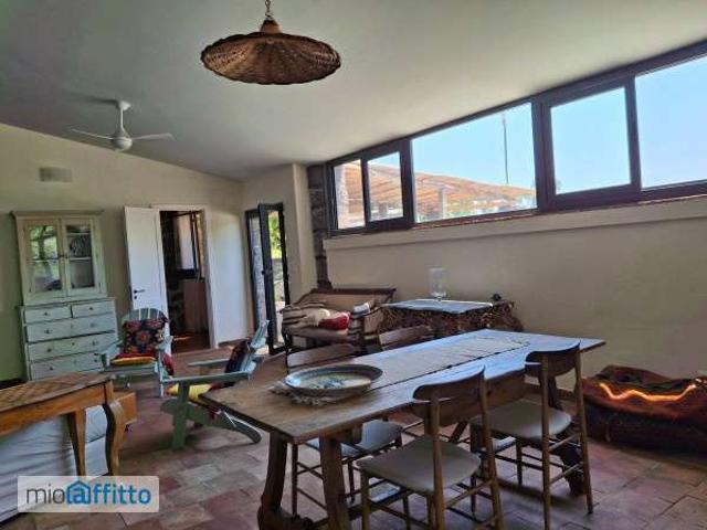 Rustico arredato con terrazzo Praiola