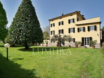 Verciano, Lucca Toscana, Toscana - Giardino