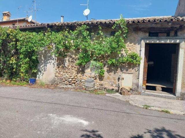 Appartamento in vendita a Caprino Veronese VR