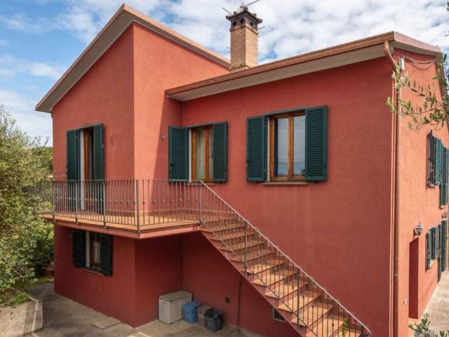 Casa indipendente in vendita a Castiglione del Lago PG