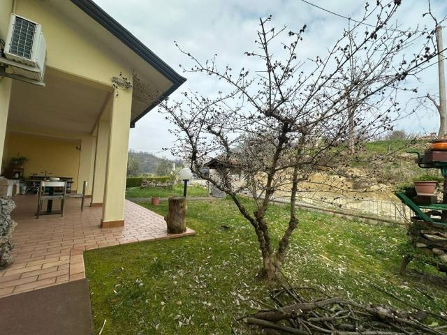 Villa in vendita a Roncofreddo FC