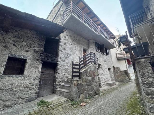Casa indipendente in vendita a Civo SO