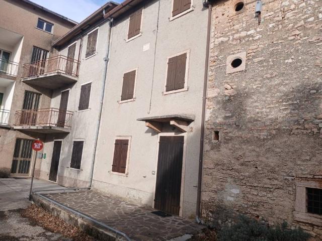 Casa indipendente in vendita a Bosco Chiesanuova VR