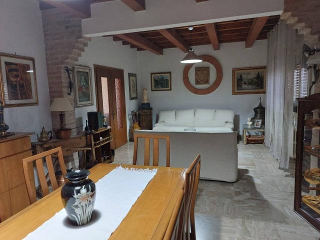 Casa indipendente in vendita a Badia Polesine RO
