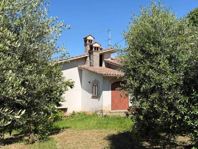 Villa in vendita a Bassano Romano VT