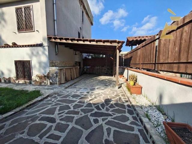 Villa in vendita a Giugliano in Campania NA