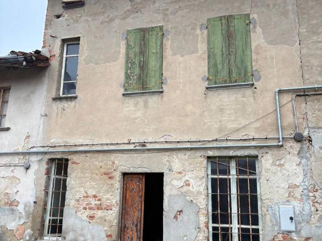 Casa indipendente in vendita a Guardamiglio LO