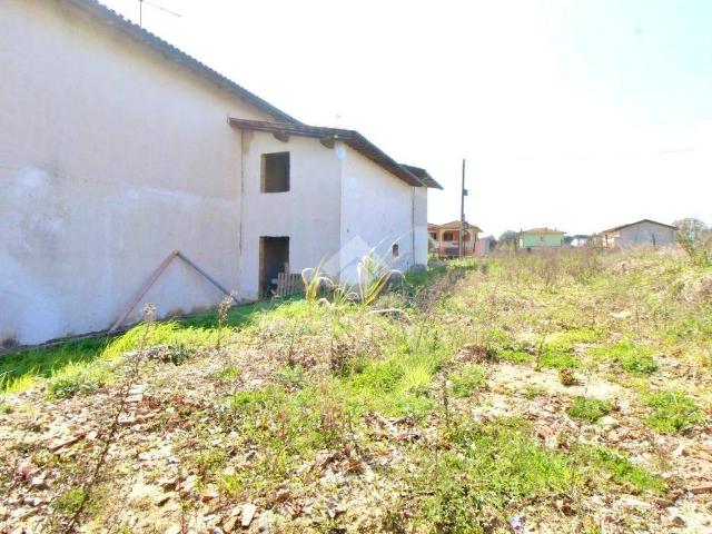 Casa indipendente in vendita a Larciano PT