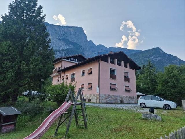 Villa in vendita a San Lorenzo Dorsino TN