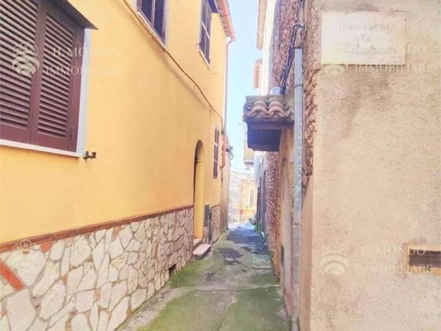 Appartamento in vendita a Palombara Sabina RM