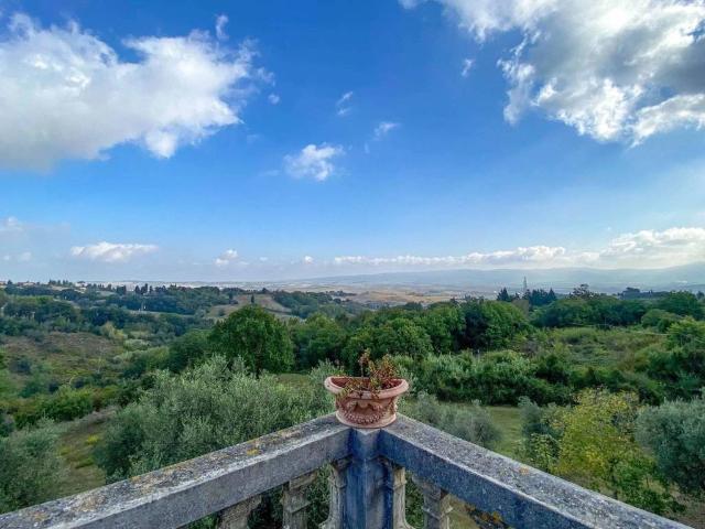 Villa in vendita a Rosignano Marittimo LI