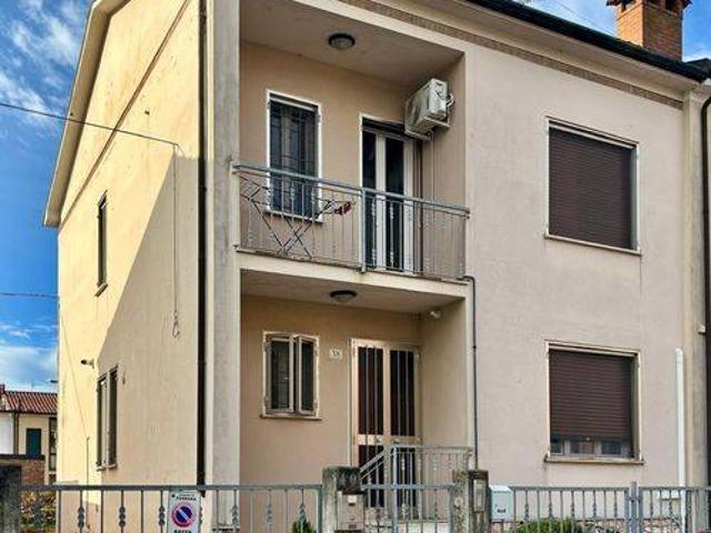 Appartamento in affitto a Ferrara FE