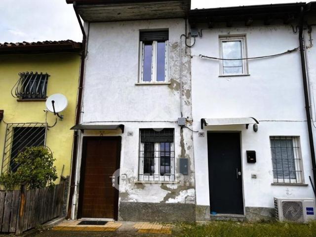 Rustico, casale in Affitto in Via Mazzini 78 a Linarolo