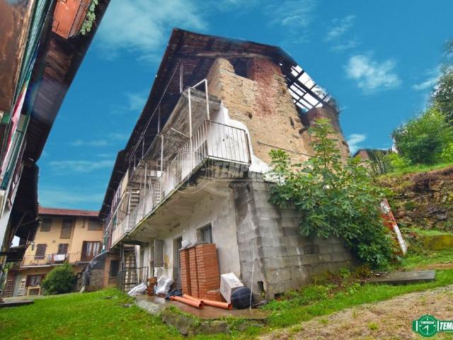 Rustico in Affitto a Rocca Canavese