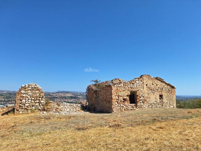 Rustico quadrilocale 100mq