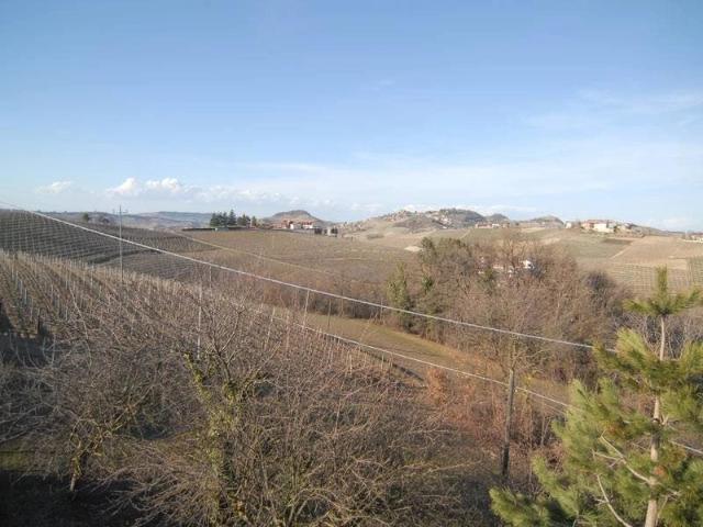 Rustico ristrutturato con vista sulle langhe 300m² Dogliani