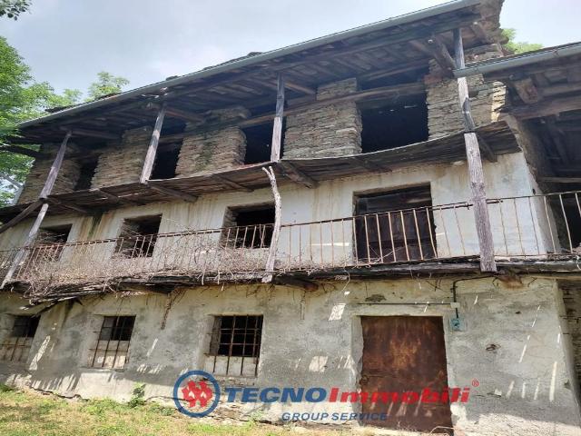 Rustico trilocale 200mq