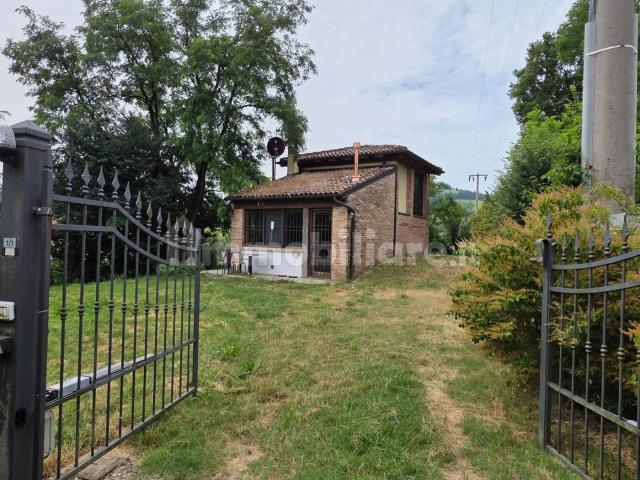 Rustico via San Martino, Monte San Pietro