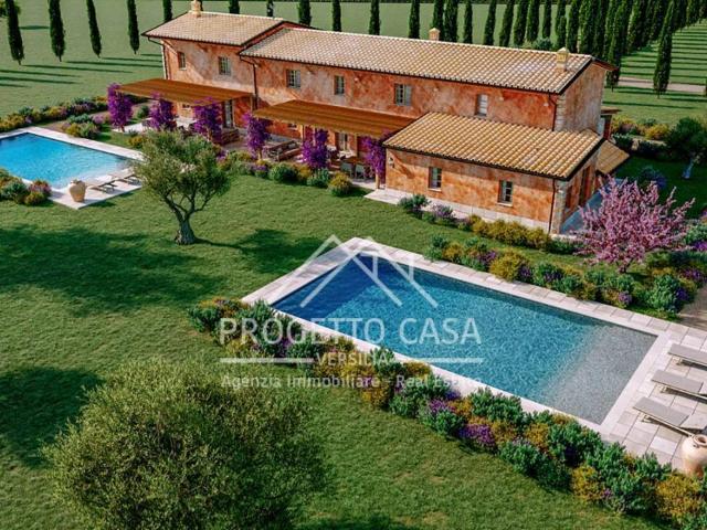 Rustico 10 vani 300mq