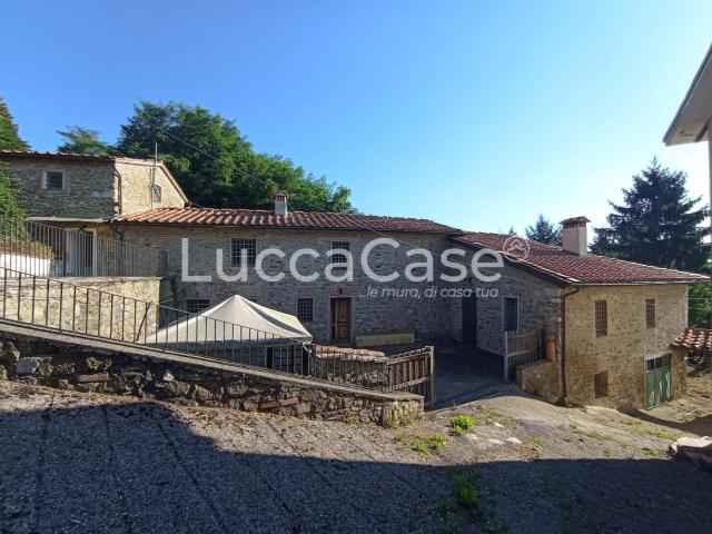 Rustico 1304mq