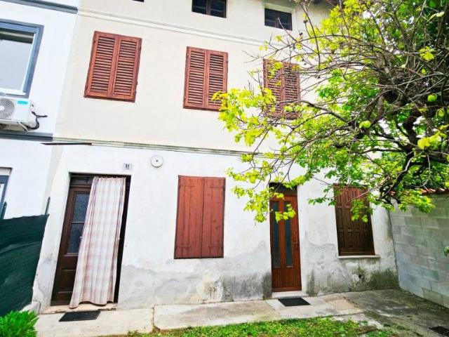 Rustico 5 vani 123mq