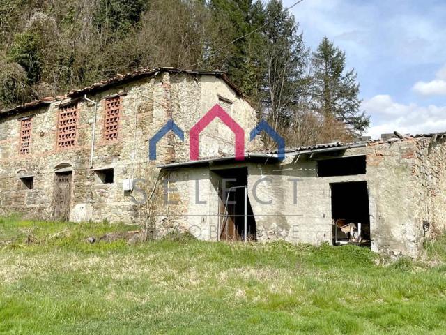 Rustico 5 vani 350mq
