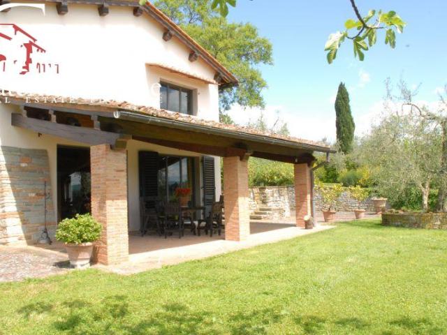 Rustico 8 vani 350mq