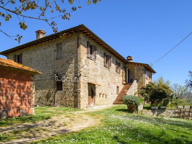 Rustico/Casale/Corte in vendita a Città di Castello 395m² Città di Castello