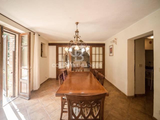 Rustico/Casale/Corte in vendita a Perugia 317m² Perugia