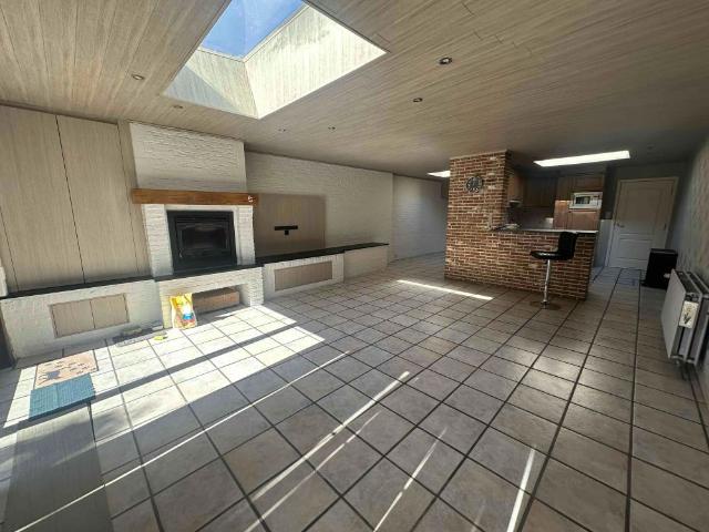 Rustig gelegen woning met 3 slaapkamers, garage en tuin