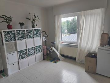 Rustig gelegen appartement met garage te Sint Kruis