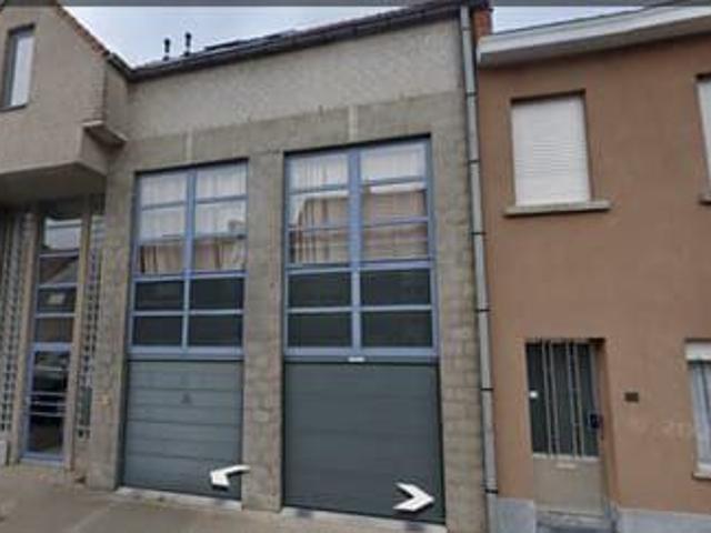 rustig gelegen appartement stacegem
