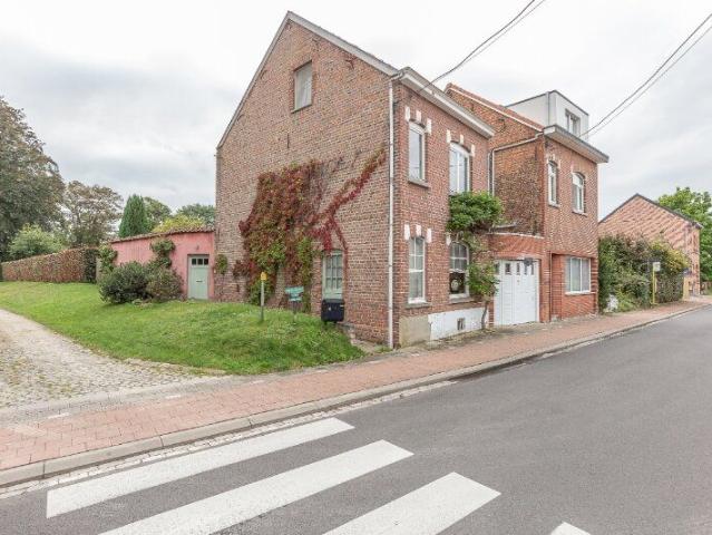 Rustig gelegen gezinswoning met groen uitzicht