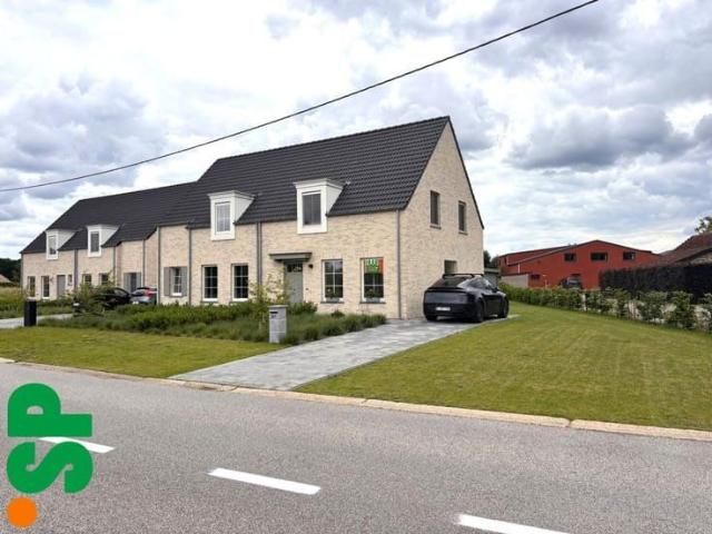 Rustig gelegen moderne BEN woning